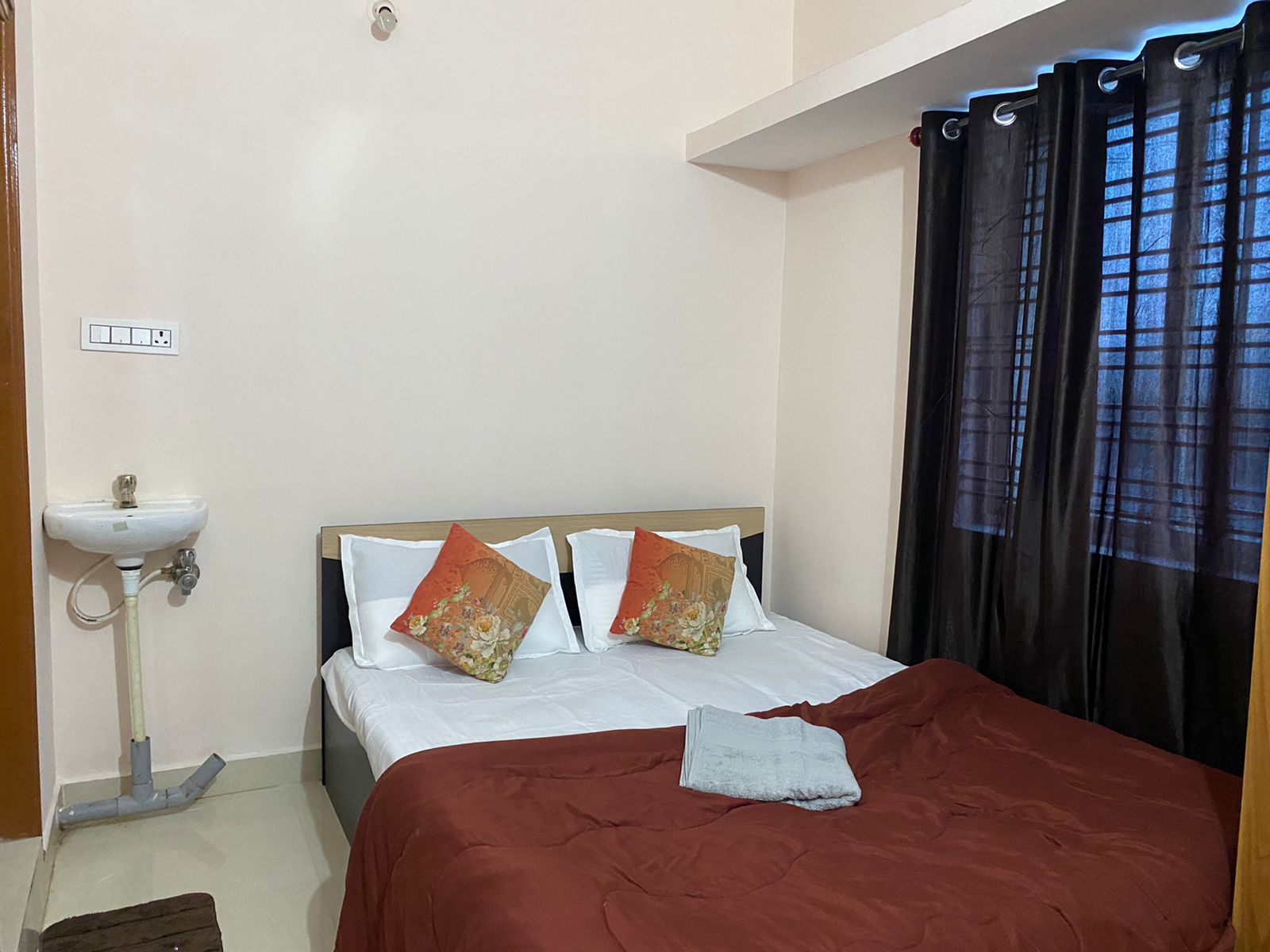 RashiBnK:-Entire 1BHK apartments in Bellandur /WFH